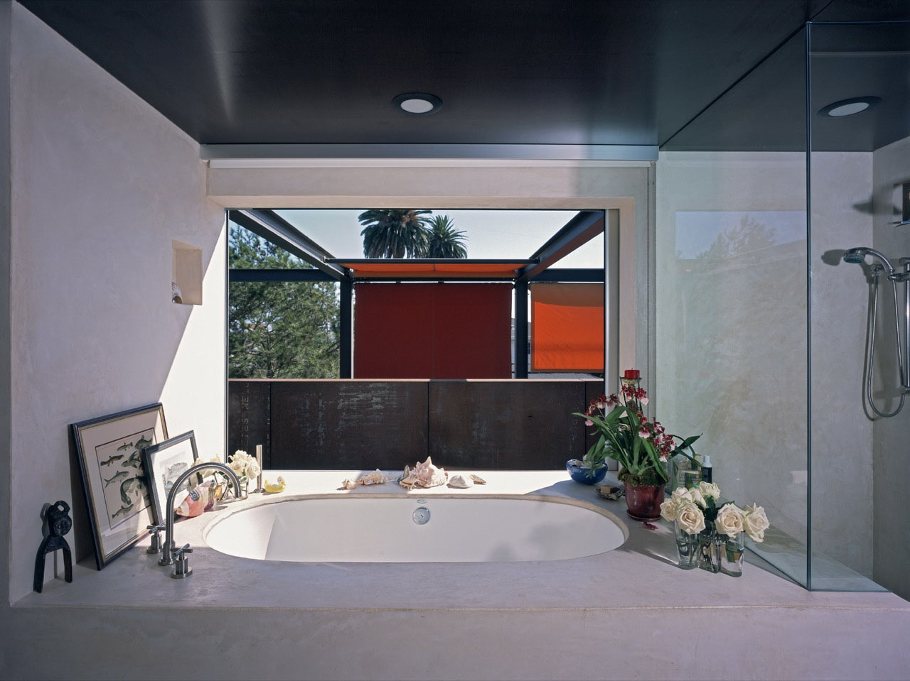 Bathroom of 700 Palms Residence by Ehrlich Architects